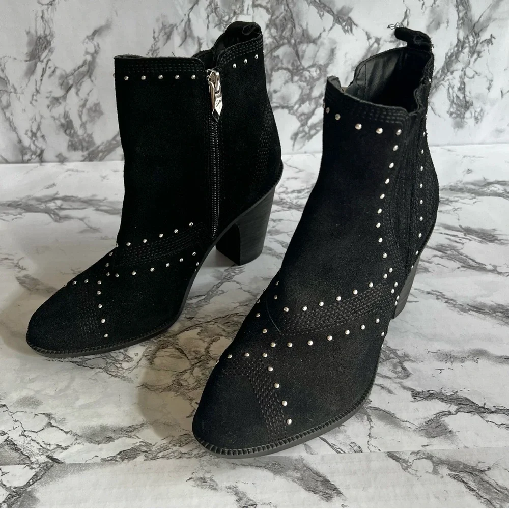 Fergie Dina Bootie Black Suede Silver Studded Block Heel Ankle 6 Gorpcore